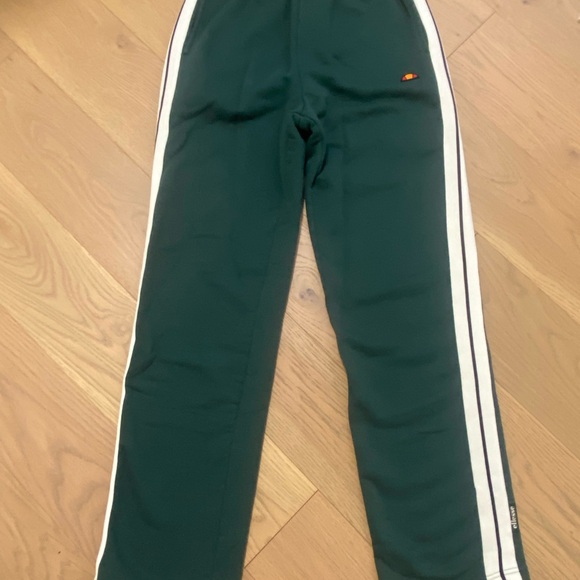 Ellesse Wide- Leg Trackpants - Picture 9 of 11